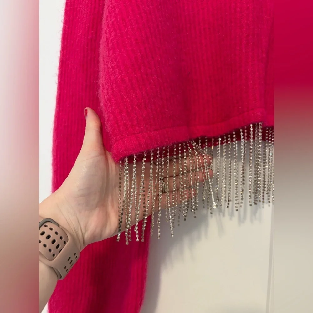 House of Harlow 1960 Hot Pink Cropped Sweater with Rhinestone Fringe Hem